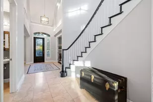 12013 Palisades Pkwy, Austin, TX 78732 - Photo 3