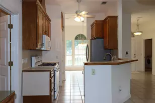 3013 Parker Dr, Georgetown, TX 78628 - Photo 3