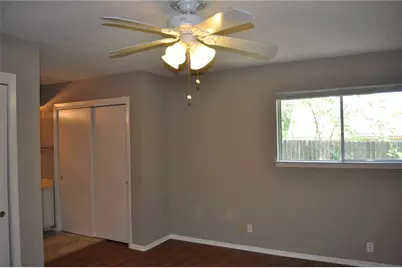 1205 Stoneoak Lane, Austin, TX 78745 - Photo 5