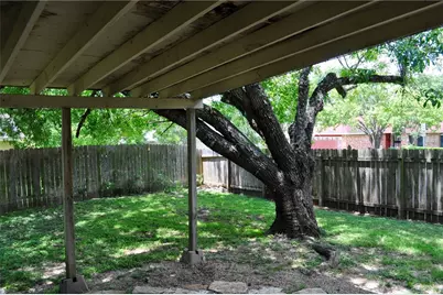 1205 Stoneoak Lane, Austin, TX 78745 - Photo 7