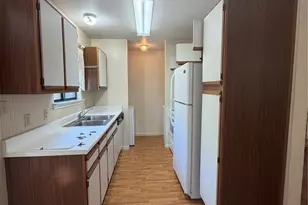 728 W San Antonio St, Lockhart, TX 78644 - Photo 5