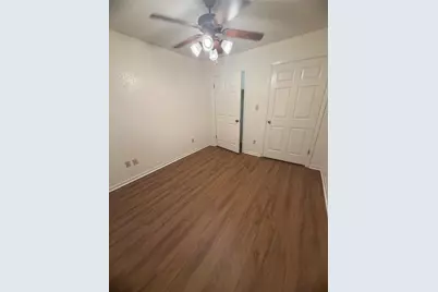 728 W San Antonio Street #728 B, Lockhart, TX 78644 - Photo 13