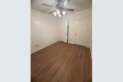 728 W San Antonio Street #728 B, Lockhart, TX 78644 - Photo 13