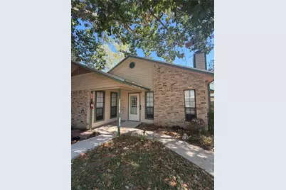 728 W San Antonio Street #728 B, Lockhart, TX 78644 - Photo 1