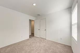 313 Marty Allen Loop, Jarrell, TX 76537 - Photo 21