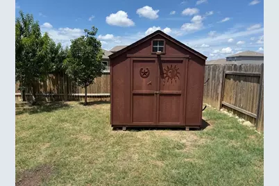 216 Continental Avenue, Liberty Hill, TX 78642 - Photo 33