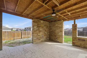 300 Hyacinth Way, Jarrell, TX 76537 - Photo 27