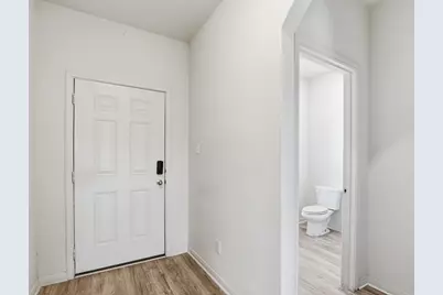 300 Hyacinth Way, Jarrell, TX 76537 - Photo 5