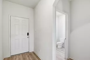 300 Hyacinth Way, Jarrell, TX 76537 - Photo 5
