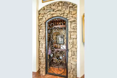 601 Strada Luca, Florence, TX 76527 - Photo 17