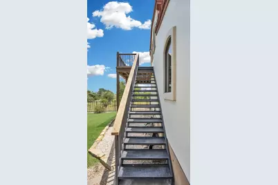 601 Strada Luca, Florence, TX 76527 - Photo 35