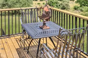 601 Strada Luca, Florence, TX 76527 - Photo 9