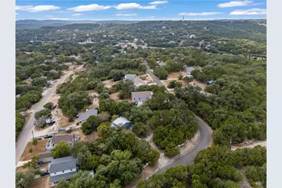 18307 E Lakeview Drive, Jonestown, TX 78645 - Photo 37