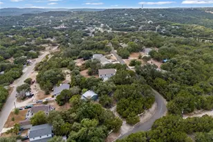 18307 E Lakeview Dr, Jonestown, TX 78645 - Photo 37