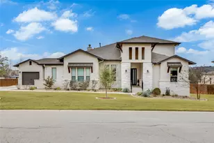 138 Evelyn Ct, Dripping Springs, TX 78620 - Photo 1