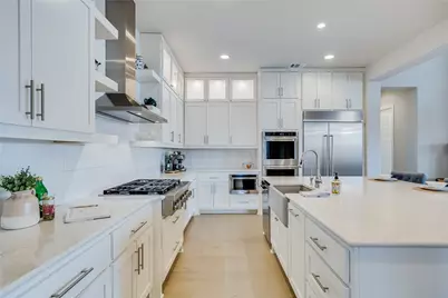 138 Evelyn Court, Dripping Springs, TX 78620 - Photo 11