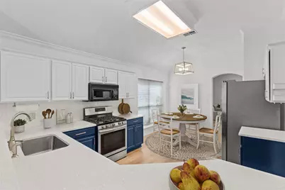 10318 Broomflower Drive, Austin, TX 78739 - Photo 9