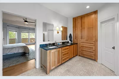 707 Malabar Street, Lakeway, TX 78734 - Photo 15