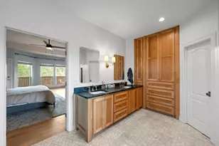 707 Malabar St, Lakeway, TX 78734 - Photo 15