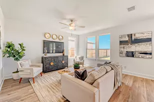 141 Sincere Dr, Kyle, TX 78640 - Photo 5