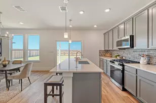 141 Sincere Dr, Kyle, TX 78640 - Photo 11