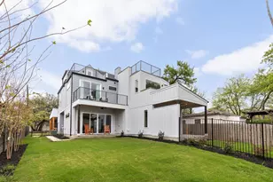 1402 Summit St, Austin, TX 78741 - Photo 29