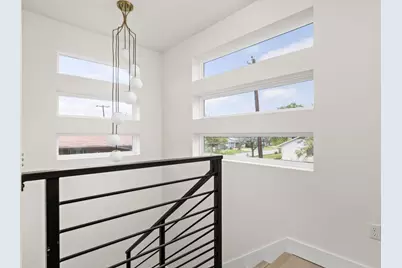 1402 Summit Street #A, Austin, TX 78741 - Photo 11