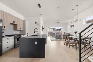 1402 Summit St, Austin, TX 78741 - Photo 3