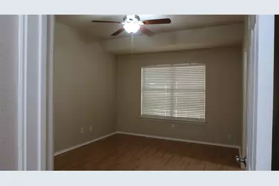 8712 Weiser Drive #B, Austin, TX 78729 - Photo 9