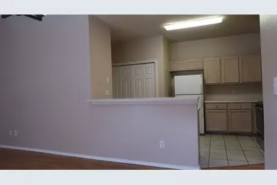 8712 Weiser Drive #B, Austin, TX 78729 - Photo 5