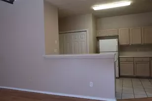 8712 Weiser Dr, Austin, TX 78729 - Photo 5