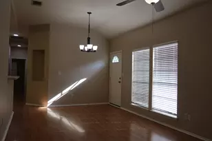 8712 Weiser Dr, Austin, TX 78729 - Photo 3