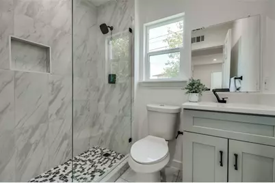 1105 Clayton Lane #B-102, Austin, TX 78723 - Photo 5