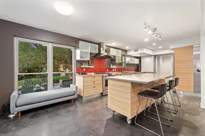 6305 Plum Hollow Overlook, Austin, TX 78746 - Photo 11