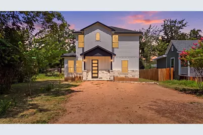 504 Walker Street, Smithville, TX 78957 - Photo 1