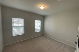 2801 Winding Creek Rd, Kyle, TX 78640 - Photo 17