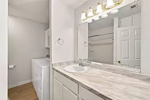 4908 Gladeview Dr, Austin, TX 78745 - Photo 7