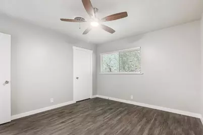 5330 Balcones Drive #B, Austin, TX 78731 - Photo 7