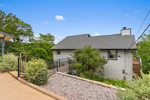 19426 Fisher Ln, Spicewood, TX 78669 - Photo 31