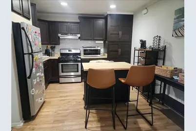 1304 Summit Street #208, Austin, TX 78741 - Photo 5