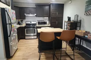 1304 Summit St, Austin, TX 78741 - Photo 5