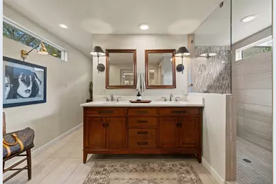 103 N Cherry Street, Fredericksburg, TX 78624 - Photo 21