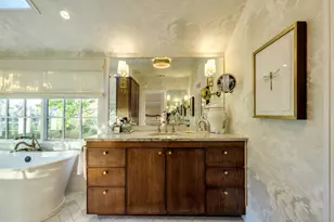 2428 Jarratt Ave, Austin, TX 78703 - Photo 29