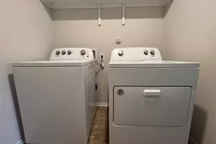 305 Wirecrested Dr, Lockhart, TX 78644 - Photo 27