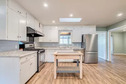 4712 Frontier Trail, Austin, TX 78745 - Photo 9