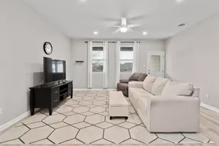 1008 Testoa Cv, Hutto, TX 78634 - Photo 9