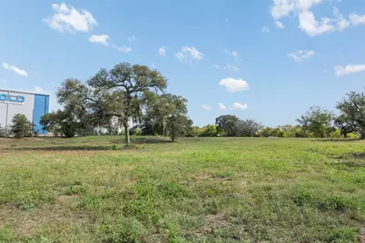1845 Silent Valley Road, Lockhart, TX 78644 - Photo 9