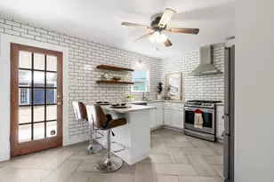 4503 Garnett St, Austin, TX 78745 - Photo 17