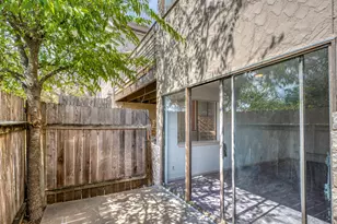 6810 Deatonhill Drive, Austin, TX 78745 - Photo 17