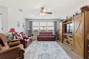 7903 Mozart St, Round Rock, TX 78665 - Photo 9